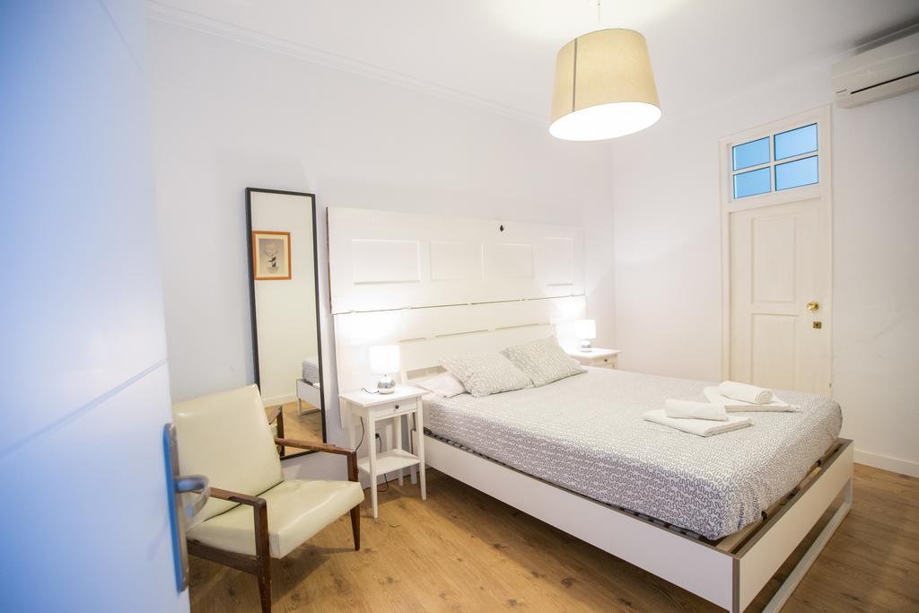 Apartamentos Catedral 말라가 외부 사진