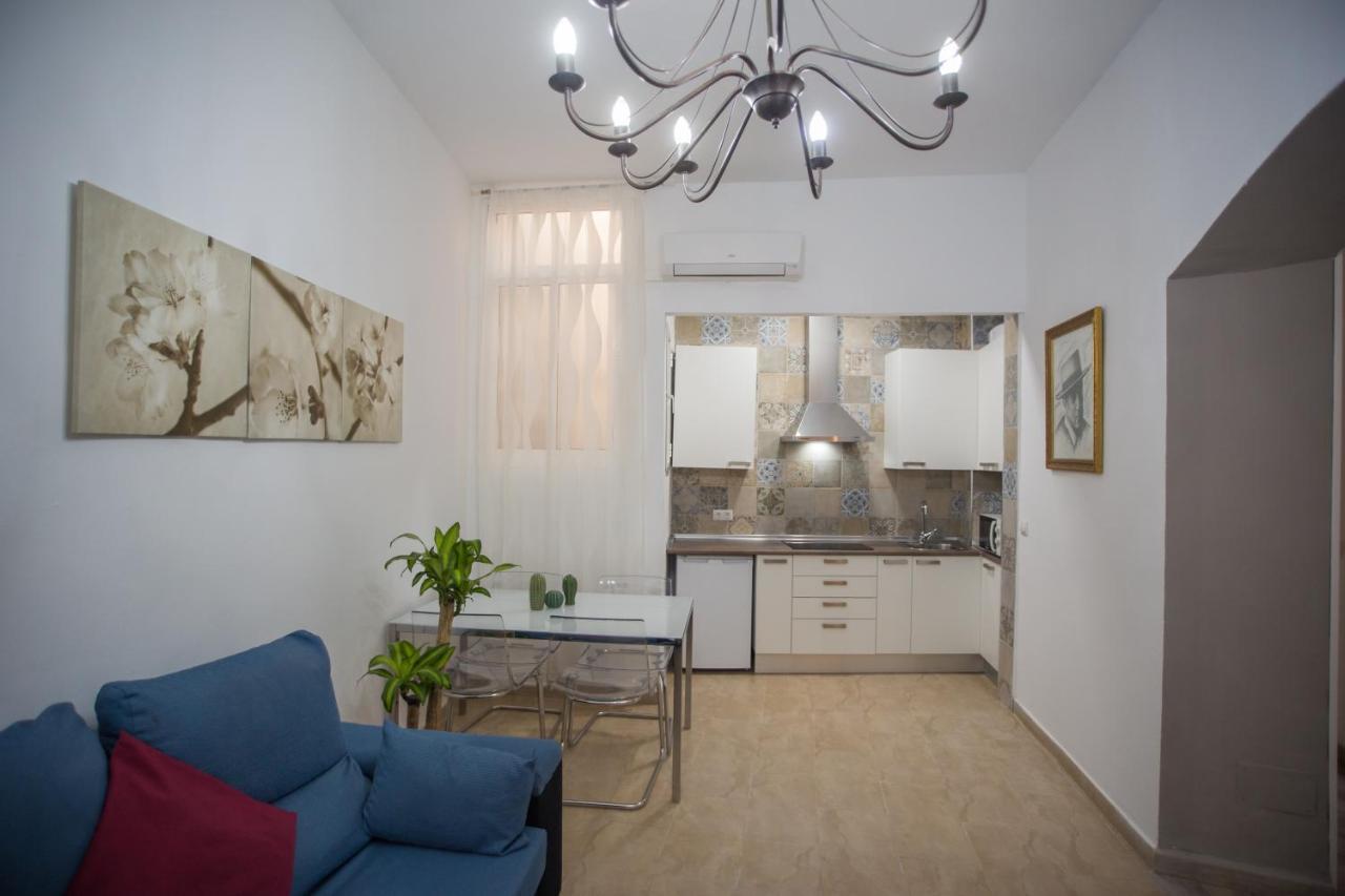 Apartamentos Catedral 말라가 외부 사진