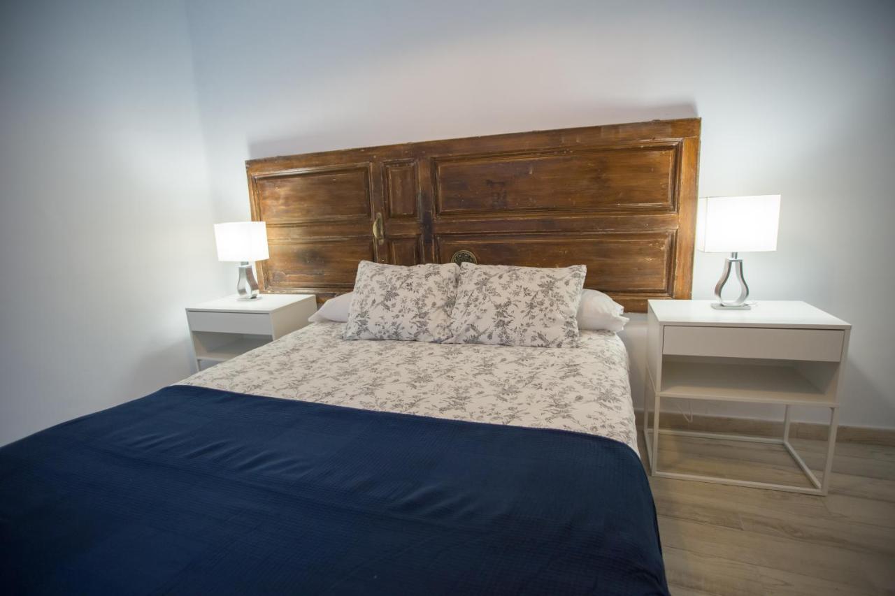 Apartamentos Catedral 말라가 외부 사진